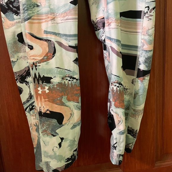Under Armour Leggings - Picture 5 of 6